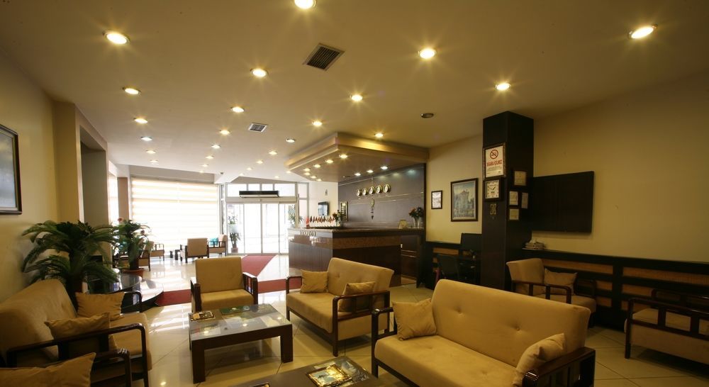 Nazar Hotel Trabzon Buitenkant foto